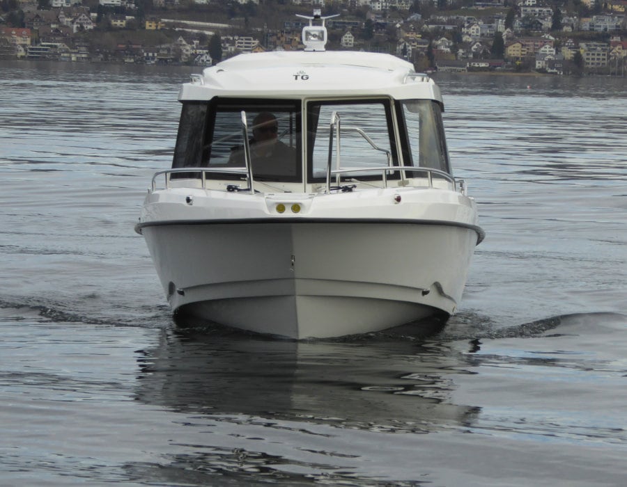 LED Bugscheinwerfer integriert Kabinenboot TG 6.9