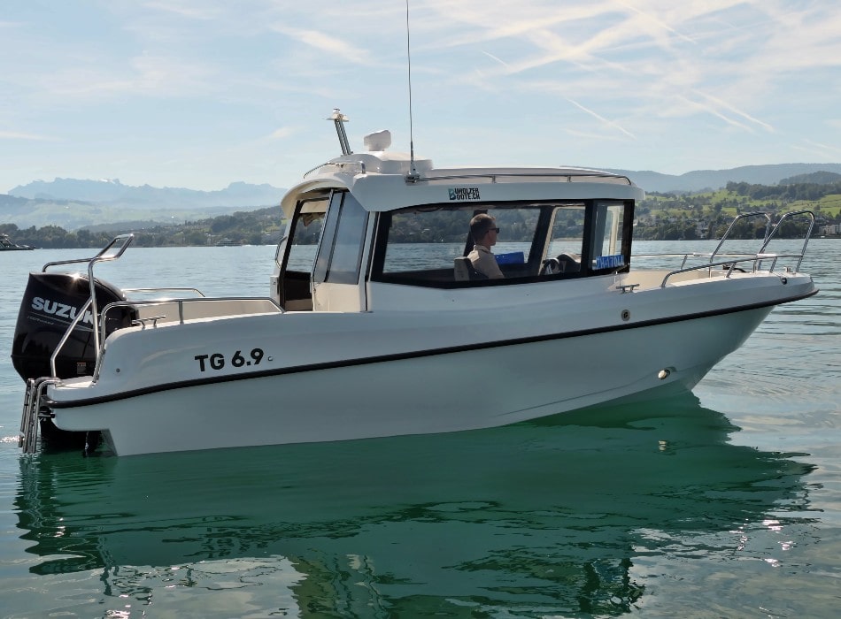 Suzuki 150PS Aussenborder am TG Boat